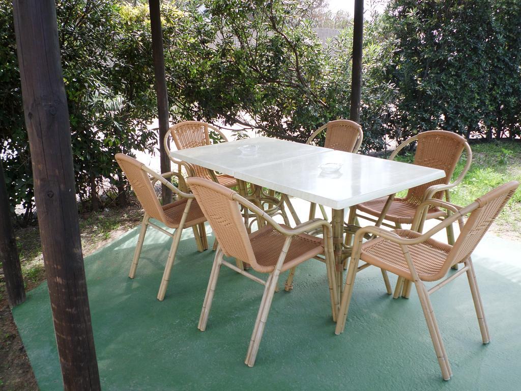 Hostal Restaurante La Ilusion เอลปัลมาร์ ภายนอก รูปภาพ